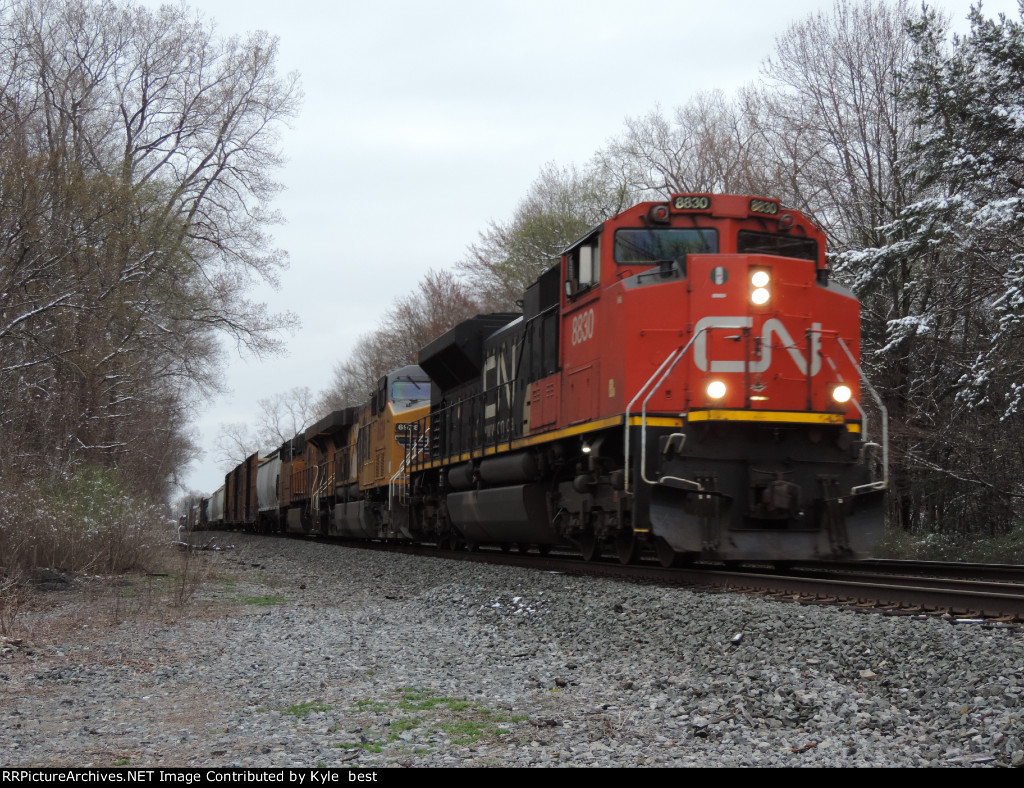 CN 8830 on W15